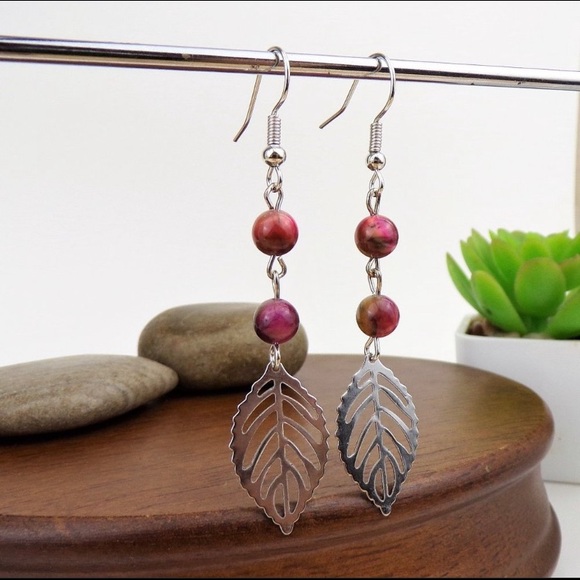 🔥🆕 Pink Brown Tiger Eye Bead Leaf Earrings - Picture 2 of 3